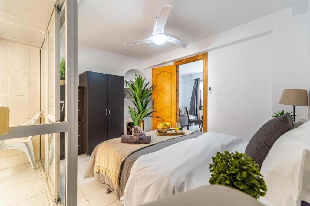 דירות Boutique Living פואנגירולה מראה חיצוני תמונה