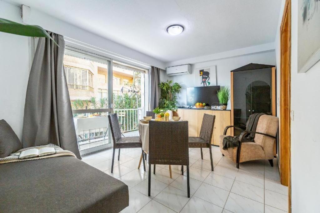 דירות Boutique Living פואנגירולה מראה חיצוני תמונה